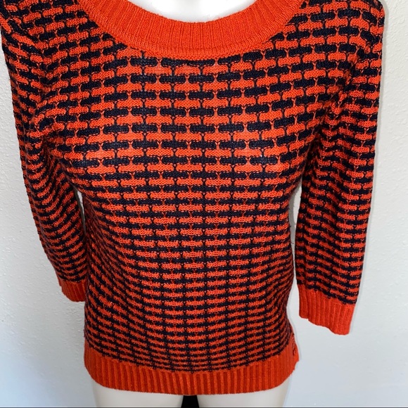 Emmelee Top - Picture 2 of 12